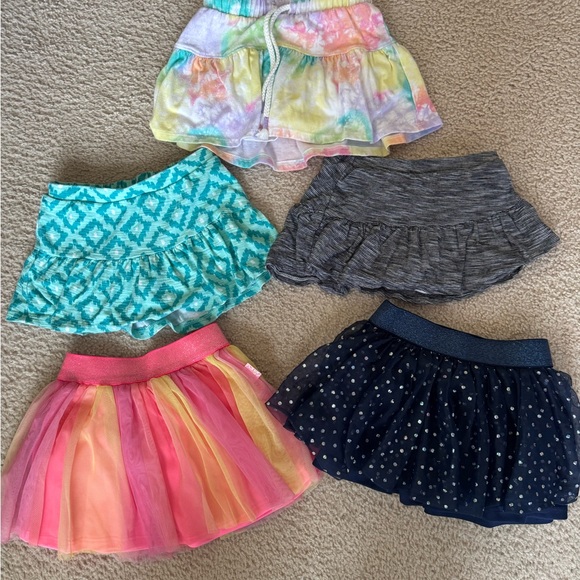Disney Other - 2T skirt bundle
